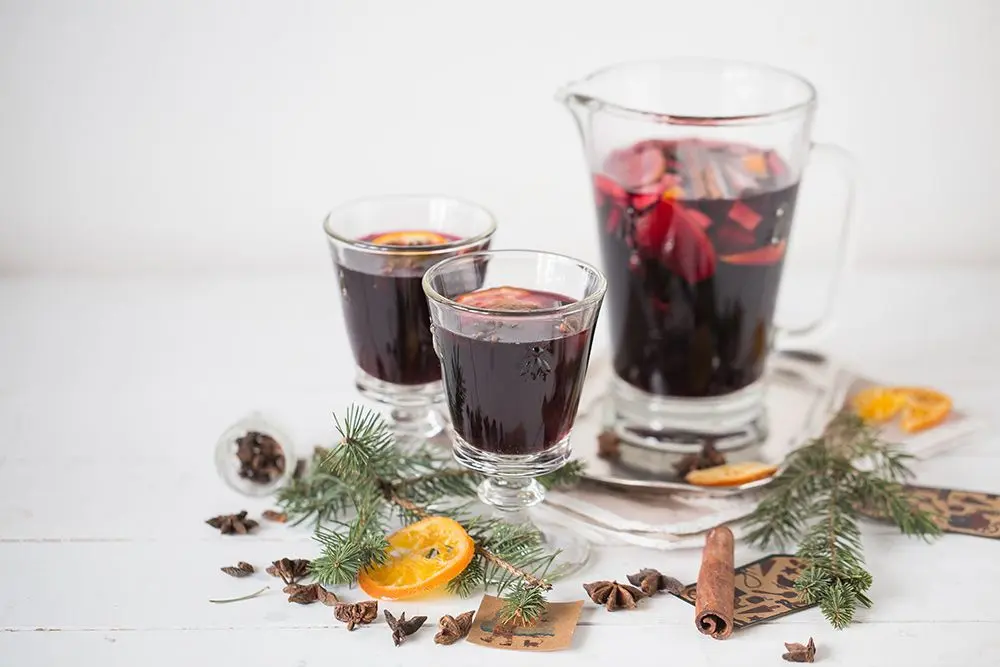 Яблочно-апельсиновый глинтвейн