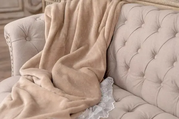 Плед с оборкой из кружев ROMANTIC PLAIDS