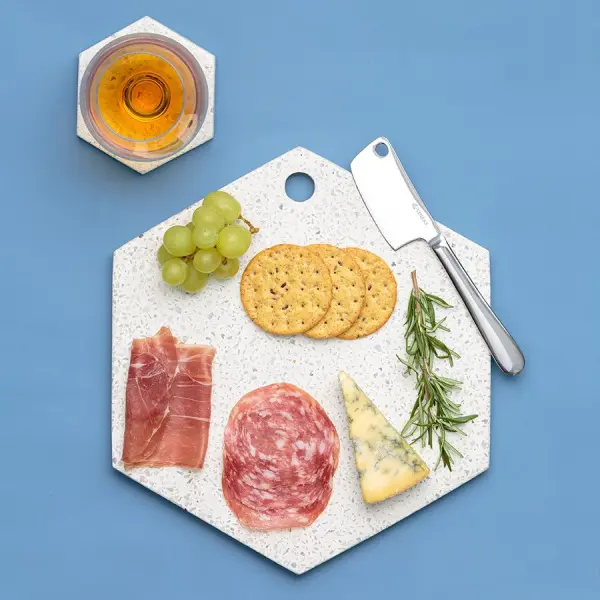 Доска сервировочная из камня elements hexagonal 30 см