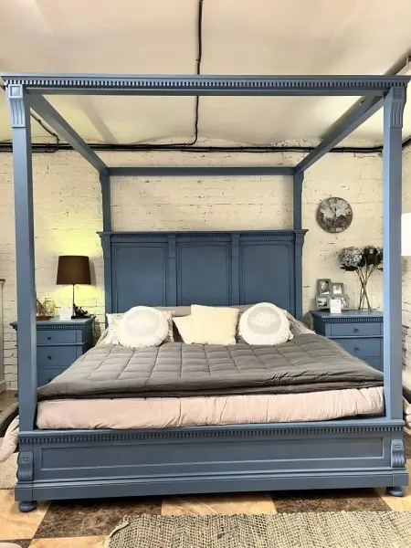 Кровать 200х200 с низким изножьем, с балдахином, морской антик с состариванием,с балдахином