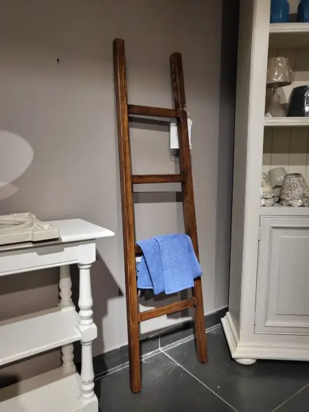 Лестница-вешалка Манхэттен, дерево