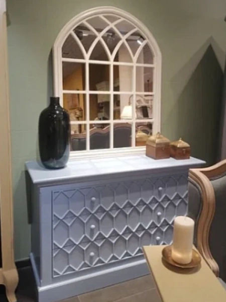 Комод из массива Портленд в интерьере